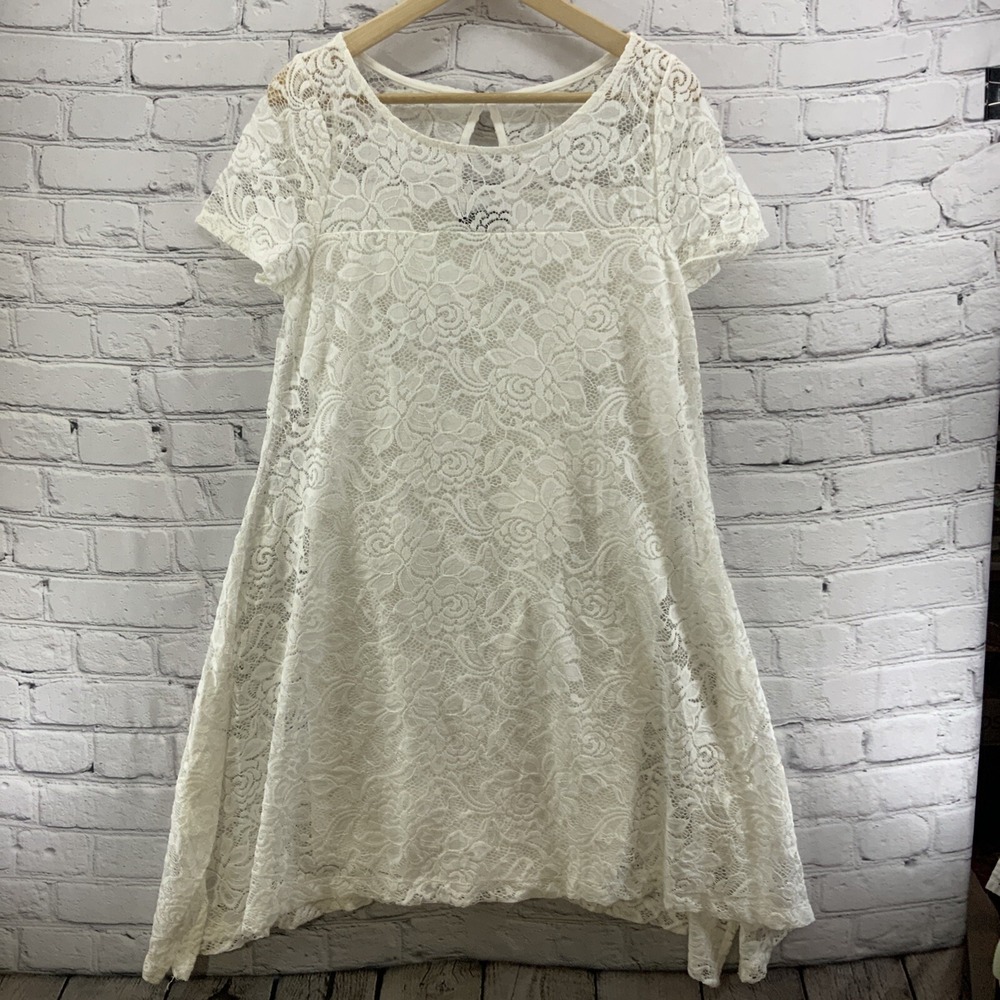 Roz And Ali Dress Womens Sz M‎ White Lace Overlay